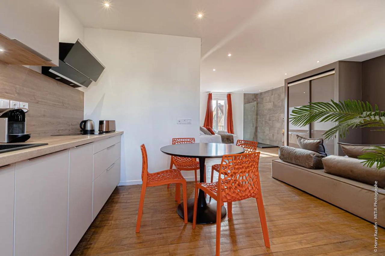 Les Suites Locarno Limoges Exterior foto