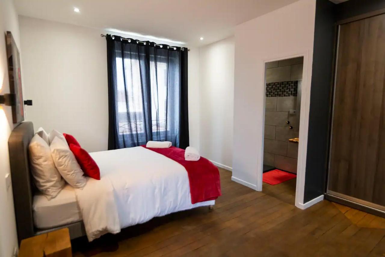 Les Suites Locarno Limoges Exterior foto