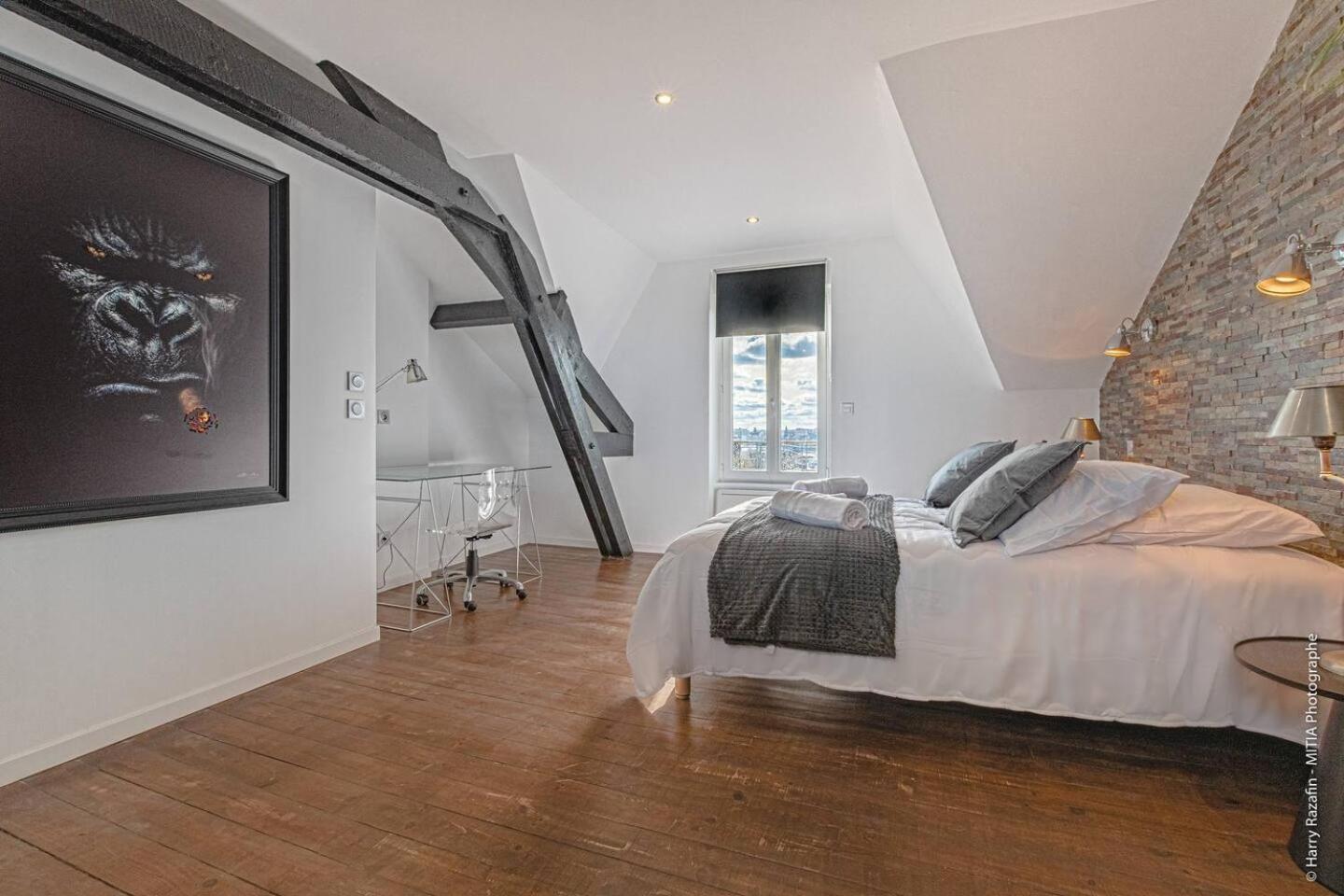 Les Suites Locarno Limoges Exterior foto